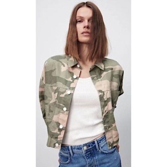 Zara Camo Cropped Light Jacket - Picture 1 of 11